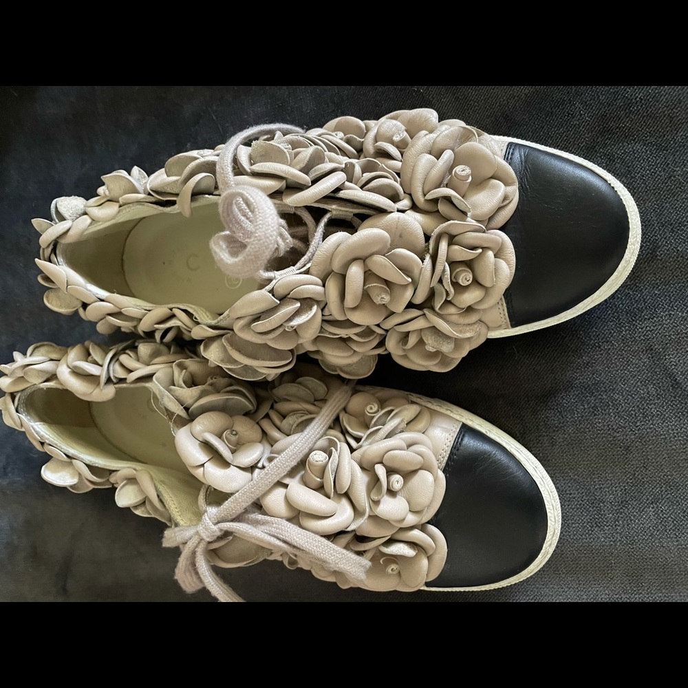Chanel Camilla sneakers